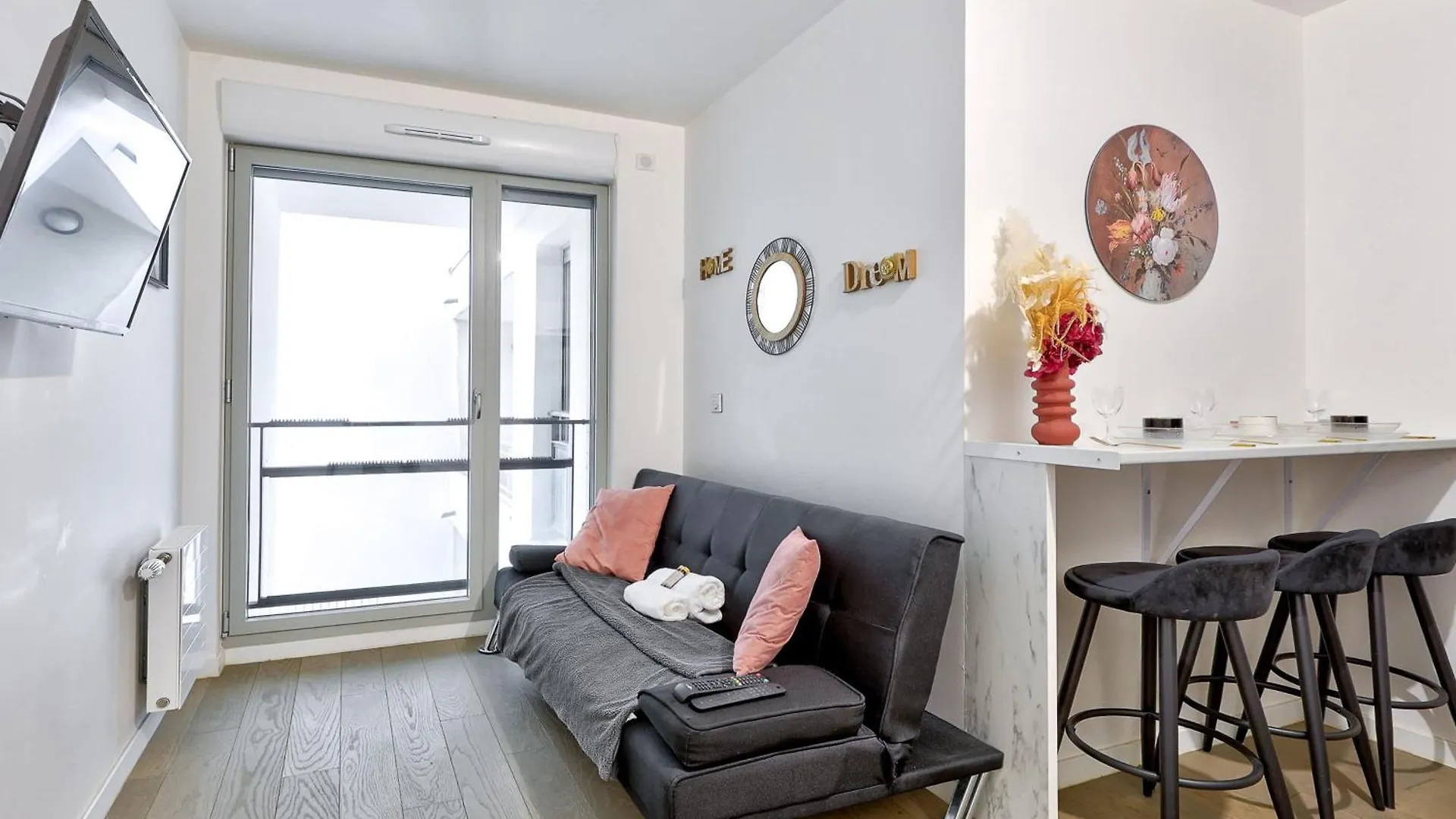 Appartamento Confort Et Style Moderne A 2 Pas De La Villette Parigi Francia